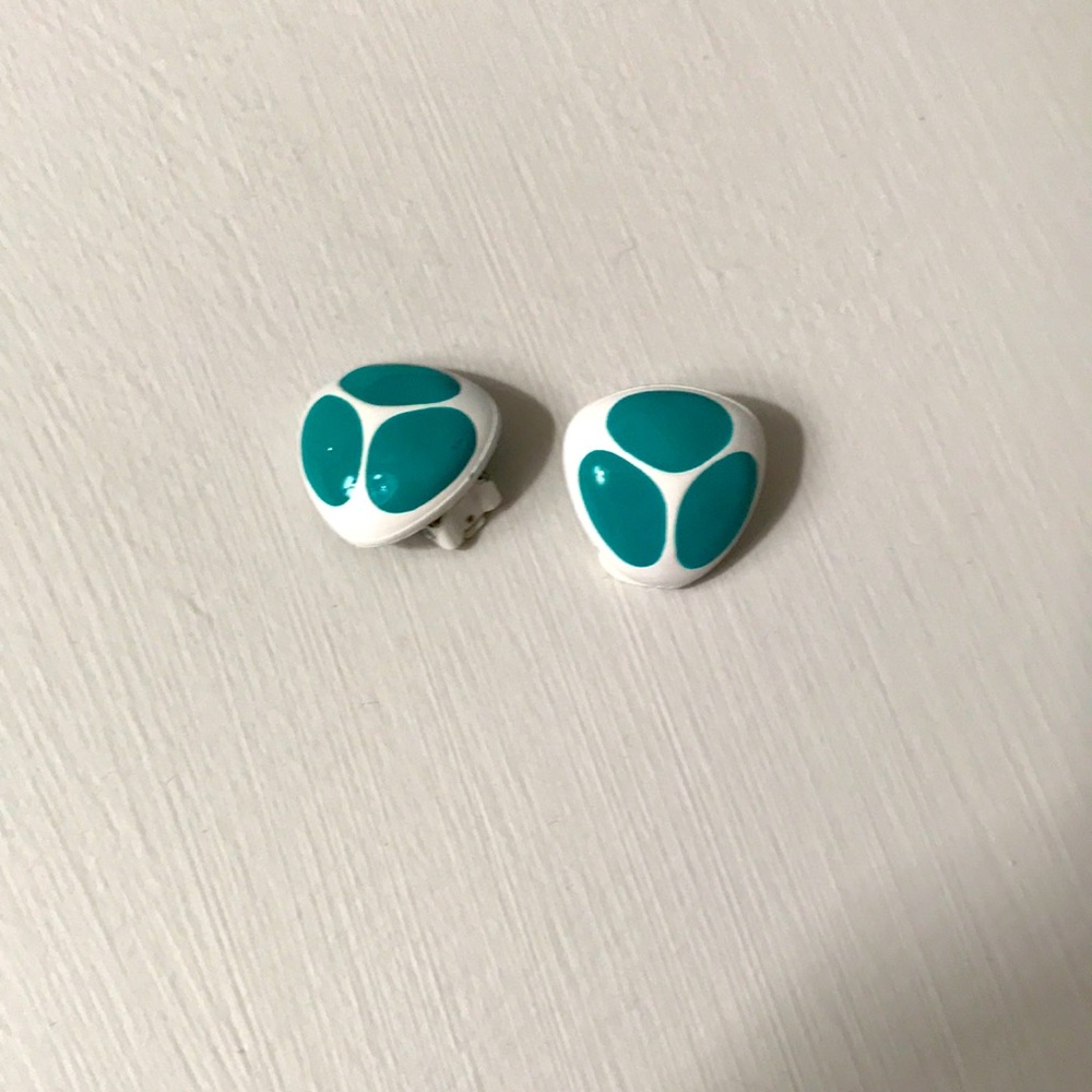 White and teal clip on earrings for people with any type of ear pierced or not!